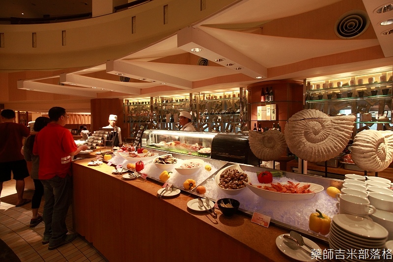 ShangriLa_Cafe_013