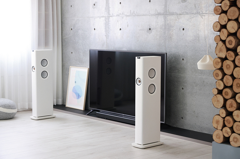 KEF_LS60_022.jpg