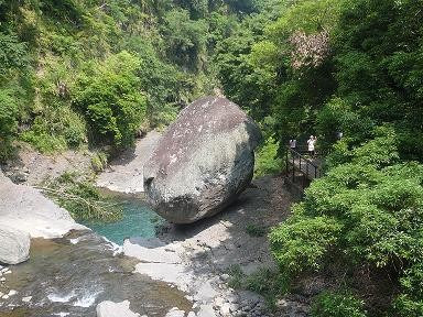 風動石