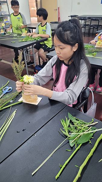 新興國中職業試探與體驗--架構花藝