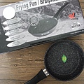固鋼平底鍋+矽膠鍋鏟1.jpg