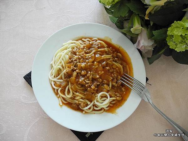 執覺素食紅燒牛肉刀削麵義大利麵10.jpg