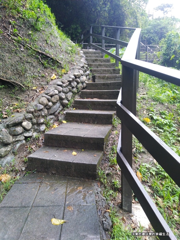 大石鼻山步道5.jpg