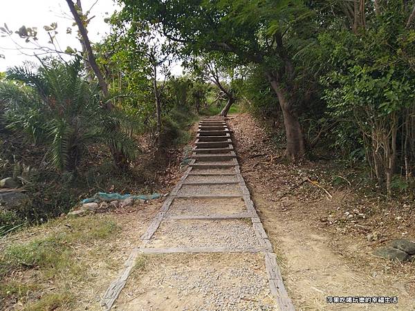 龜山步道2.jpg