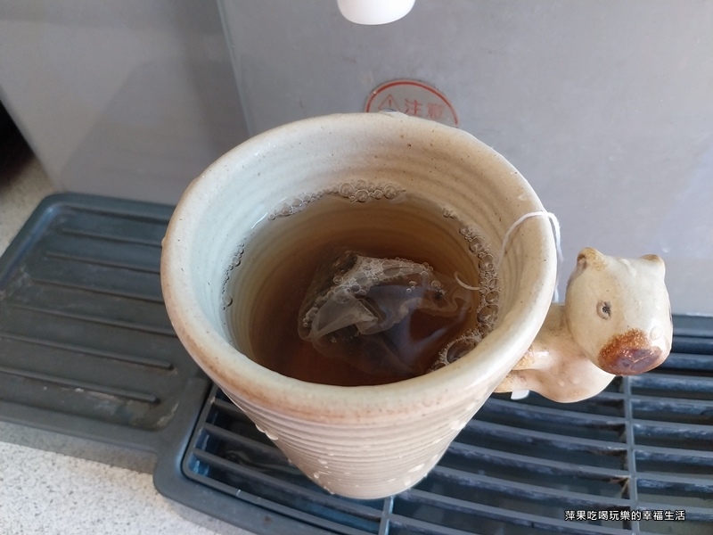 T time 文創水豚君 手拉坏 馬克杯 + 高山紅茶 韶光十八 茶包 禮盒組10.jpg