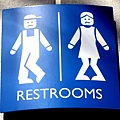 restroom01.JPG