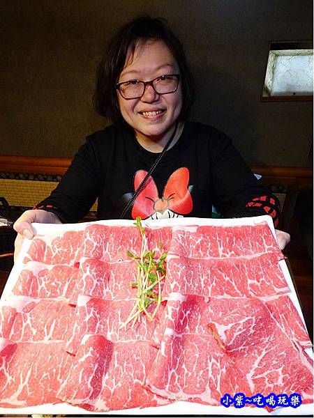 嚴選超越黑牛-肉多多桃園旗艦店  (3).jpg