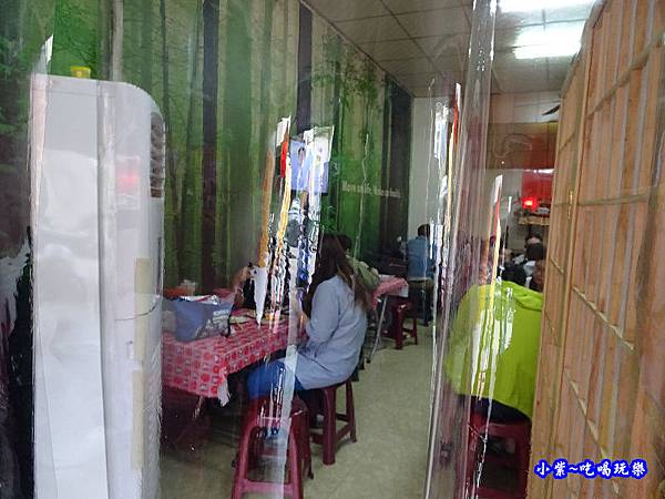 2019新店址-清水來來創意臭豆腐 (1).jpg