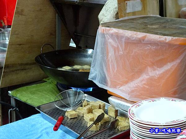 2019新店址-清水來來創意臭豆腐 (13).jpg