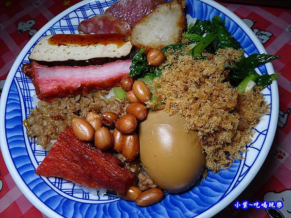 鎮南街的飯-清水來來創意臭豆腐 (1).jpg