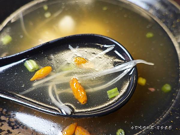 澎湖狗母魚丸湯-國鼎鵝肉飯玉里麵八德店 (3).jpg