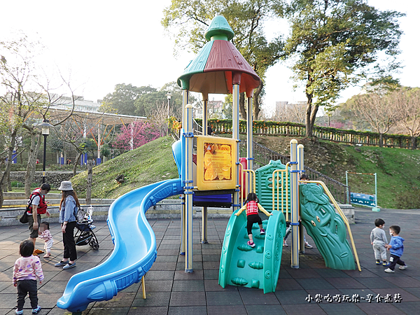 小兒童遊戲場-鶯歌永吉公園  (2).png