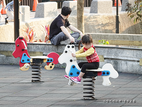 小兒童遊戲場-鶯歌永吉公園  (6).png