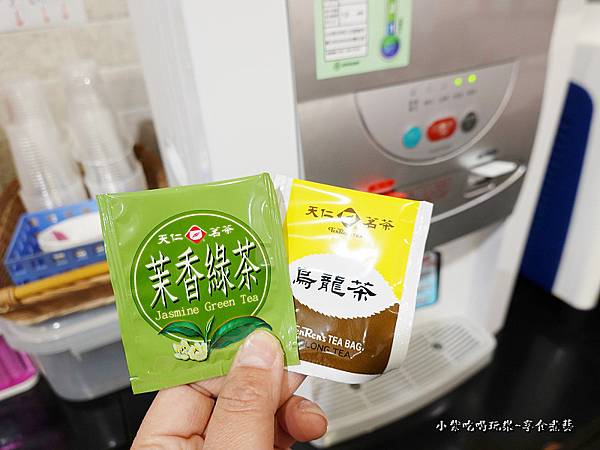 熱飲-喵匠義式麵坊靜宜店.jpg