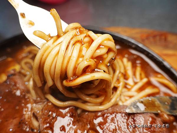 贵镞牛排-三义夜市美食 (6).jpg