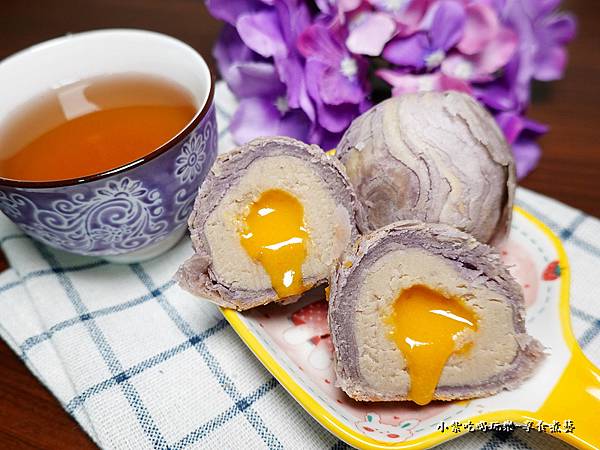 芋頭流芯酥烤過更好吃-躉泰食品.jpg