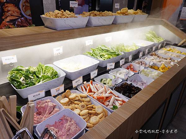 自助野菜吧-聚日式鍋物桃園統領店 (2).jpg