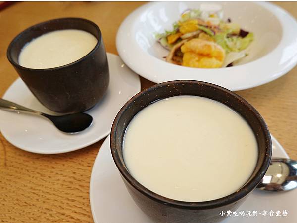 鮮味雞汁蒸芙蓉-松柏軒景觀餐廳1.jpg