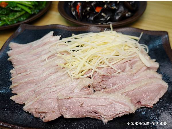 去骨胸肉切盤-鼎新鵝肉飯、玉里麵中原店 (2).jpg