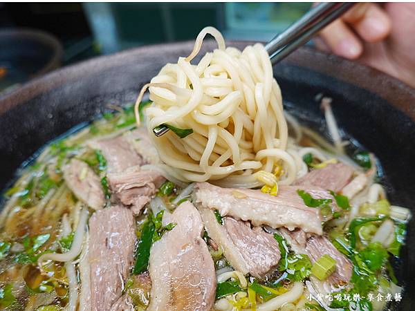 玉里麵鵝肉片-鼎新鵝肉飯、玉里麵中原店 (4).jpg