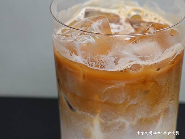 冰拿铁-古斯塔亨利板桥店 (1).jpg