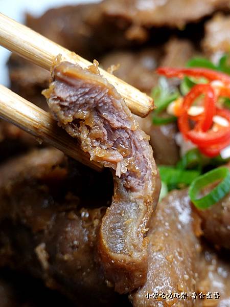 黑竹园卤鸡胗-员林黑竹园鸡脚冻 (2).jpg