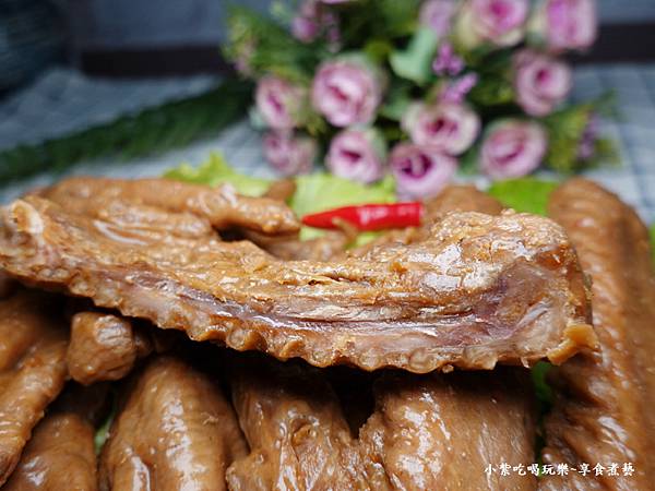 黑竹园鸭翅冻-员林黑竹园鸡脚冻 (1).jpg