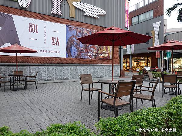 用餐区-HAN%5CS  BURGER美式汉堡专卖店 (2).jpg