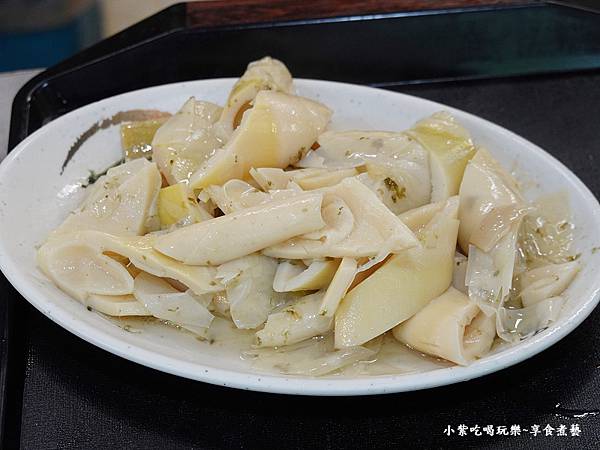 北横-三姐妹小吃店合菜、桂竹笋.jpg