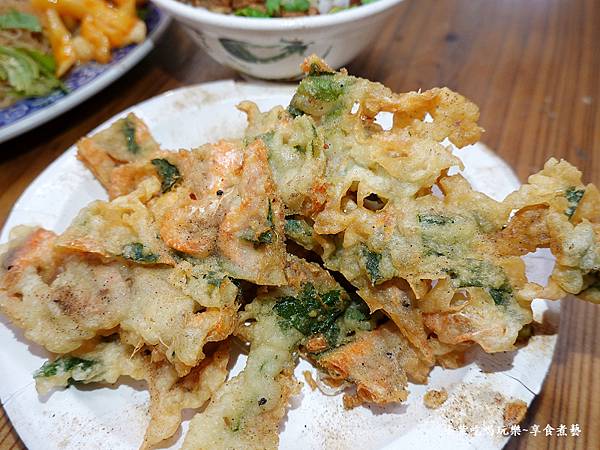 北横-三姐妹小吃店炸虾饼 (2).jpg