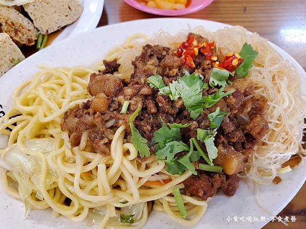 炒面混米粉枕头山形象商圈-三姐妹餐馆 (1).jpg