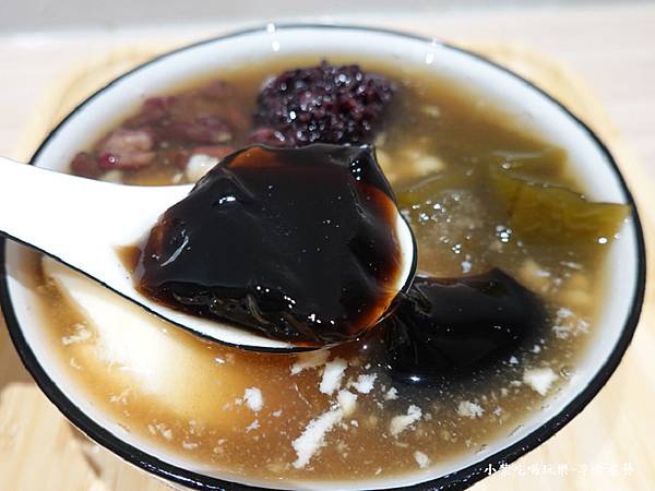 镓豆花-黑白豆花加价变5种配料  (2).jpg