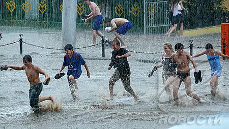 大雨.jpg