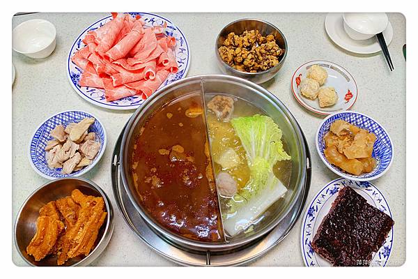 【台北美食】詹記麻辣火鍋 敦南店 ~ 台北必吃麻辣火鍋❤️搬家後環境更好|附菜單 - 捷運古亭站 @ :: 痞客邦 ::