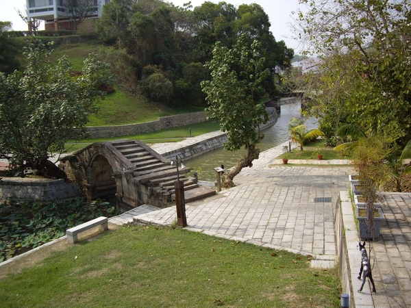 bridge.JPG bridge.JPG