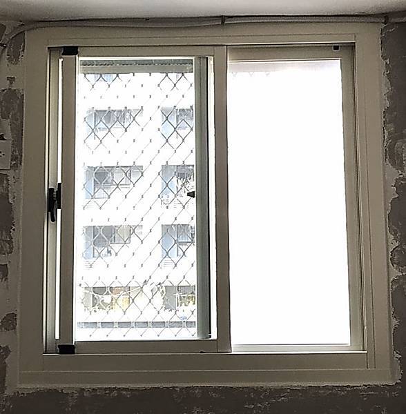 新興路包框氣密窗 (2).jpg 新興路包框氣密窗 (2).jpg