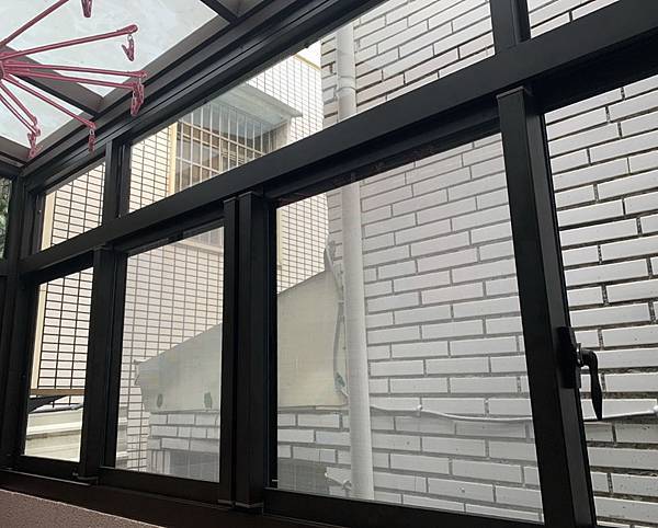 沙鹿-東海路玻璃屋 (1).jpg 沙鹿-東海路玻璃屋 (1).jpg