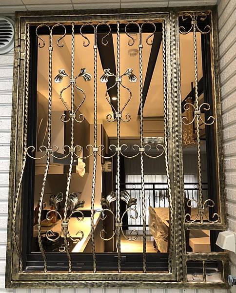 鍛造窗 (2).jpg 鍛造窗 (2).jpg