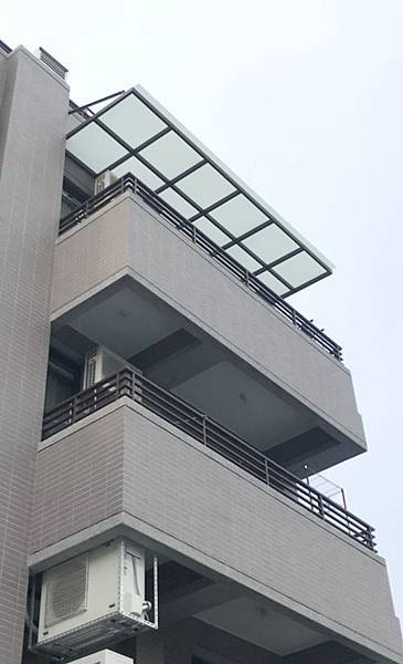 不銹鋼玻璃採光罩  (3).jpg