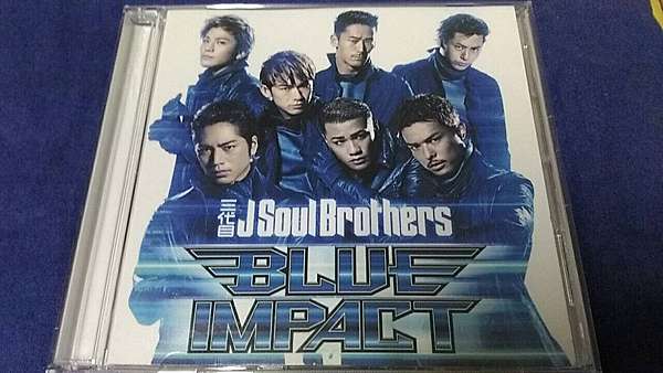 三代目J Soul Brothers - THE BEST／BLUE IMPACT 精選輯／藍色衝擊