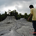 燕巢，泥火山。