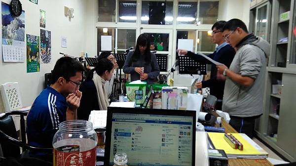 P_20161216_230249_舊鐵道前驗曲中2+.jpg P_20161216_230249_舊鐵道前驗曲中2+.jpg