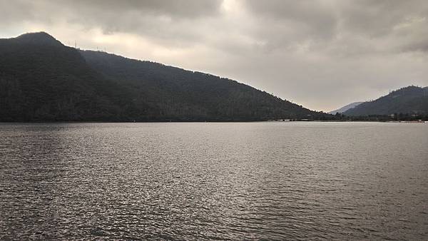 P_20161214_100029_HDR_鯉魚潭湖景2+.jpg P_20161214_100029_HDR_鯉魚潭湖景2+.jpg