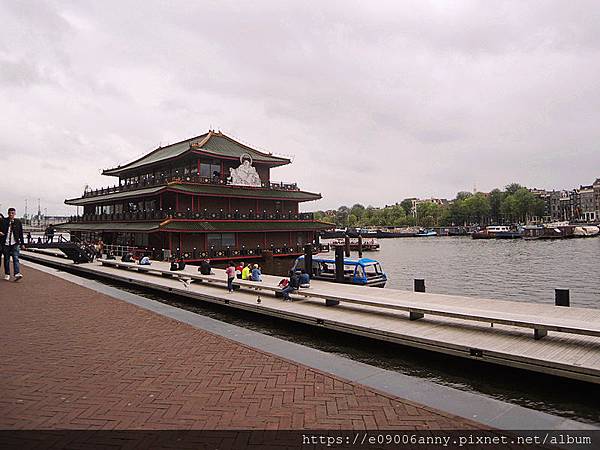 108.08.17阿姆斯特丹中央車站.市公共圖書館 Oba (48).jpg