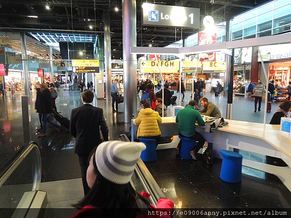 2020-01-31 D12-1-3阿姆斯特丹機場 (7).jpg