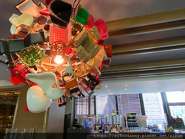 甜蜜CD家住台北寒舍艾麗酒店早餐後去象山走走 (27).jpg