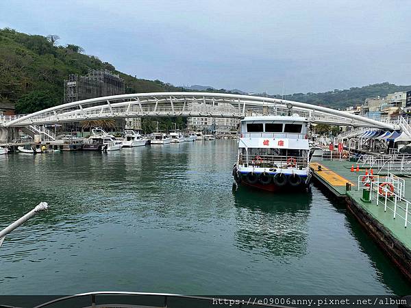 CD家高雄DAY2輕軌.搭渡輪到旗津.看大港橋旋轉開來  (30).jpg