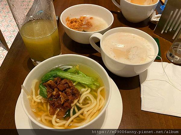 台北JR東日本飯店健身房三溫暖泳池和鉑麗安早餐 (44).jpg