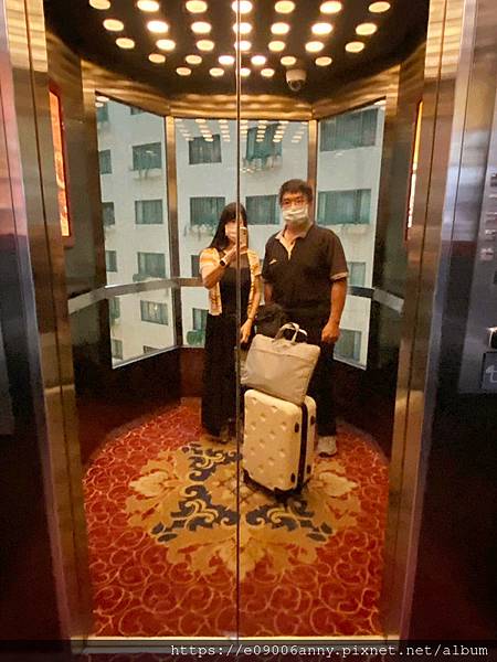 甜蜜CD加入住台北福華飯店行政套房、彩虹座自助下午茶 (3).jpg 甜蜜CD加入住台北福華飯店行政套房、彩虹座自助下午茶 (3).jpg