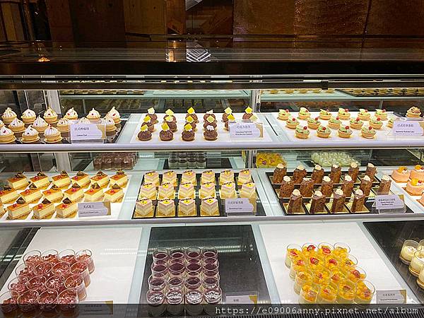 甜蜜CD加入住台北福華飯店行政套房、彩虹座自助下午茶 (16).jpg 甜蜜CD加入住台北福華飯店行政套房、彩虹座自助下午茶 (16).jpg